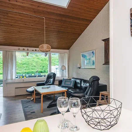 6 Person In Semesterbostad Aabenraa