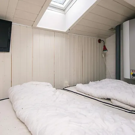 6 Person In * Åbenrå