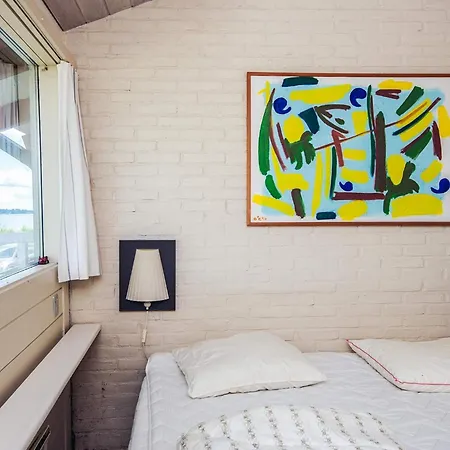 6 Person In Semesterbostad *